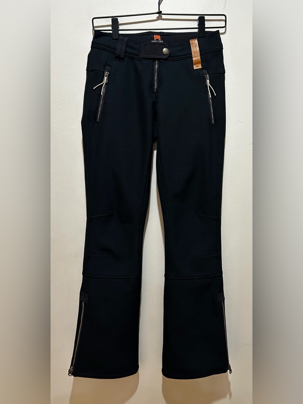 Holden Tribe Black Women’s Snow Pants - Fleece Lined - Zipper Ankles - Like New